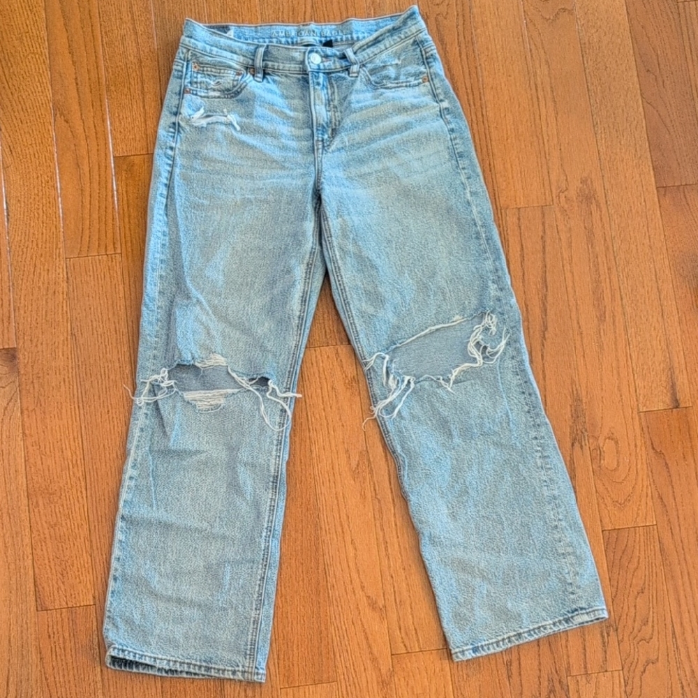 American Eagle Outfitters Distressed Blue Boyfriend Jeans